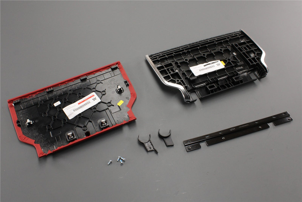 Range Rover 2013-22 seat back footrest (left) LR101157