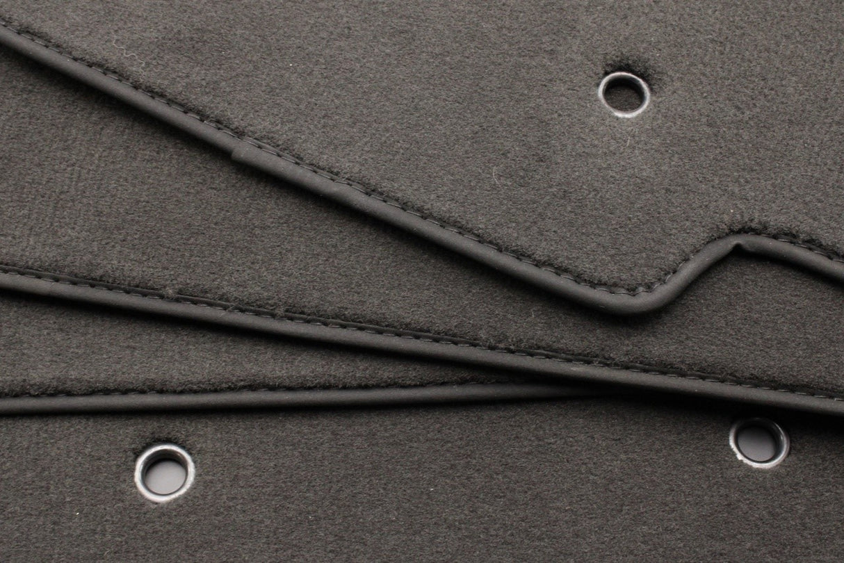 Jaguar XF 2009-2015 RHD premium carpet floor mat set C2Z8845LFN