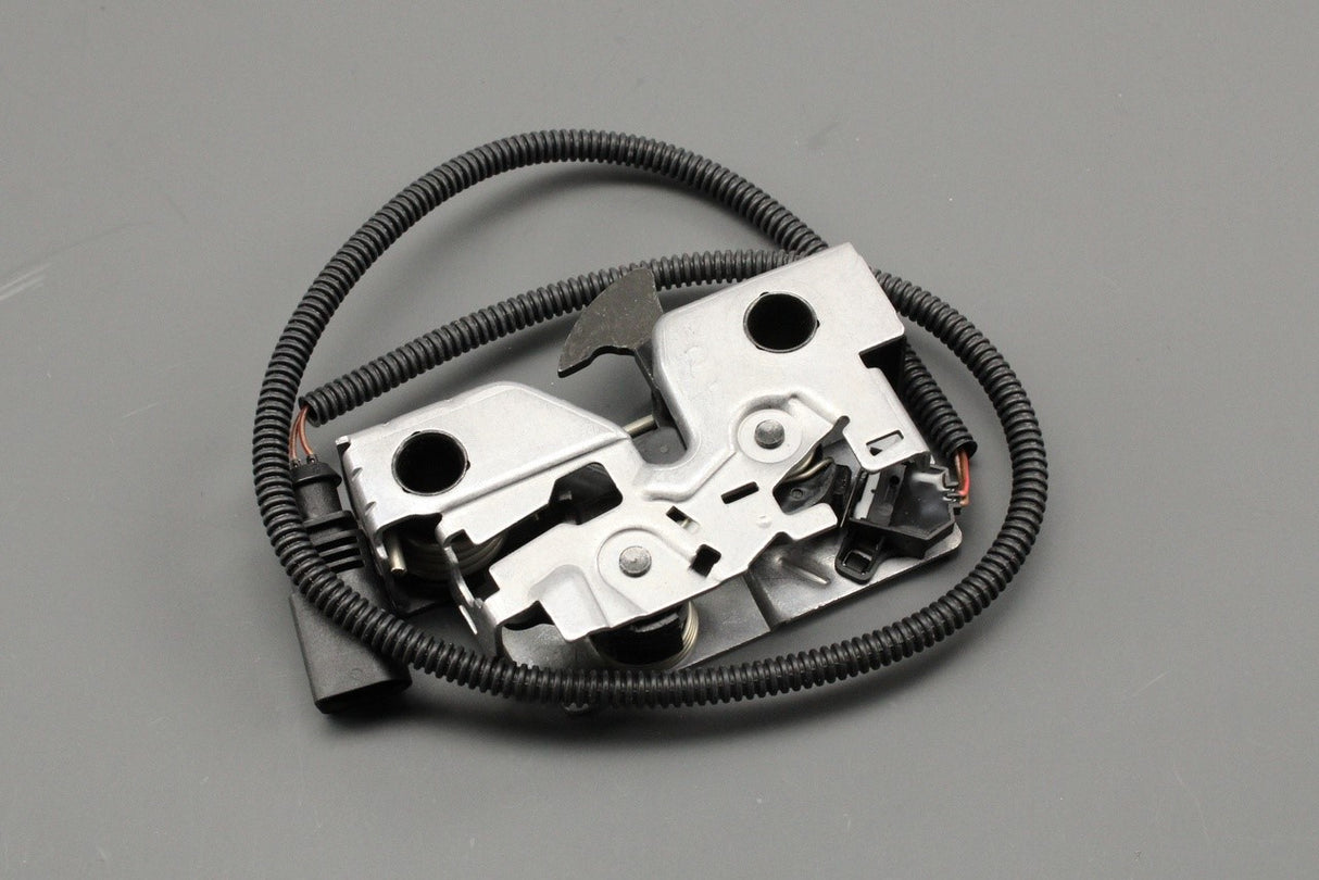 SEAT Ateca 2016-on bonnet lock latch (lower) 575823509A