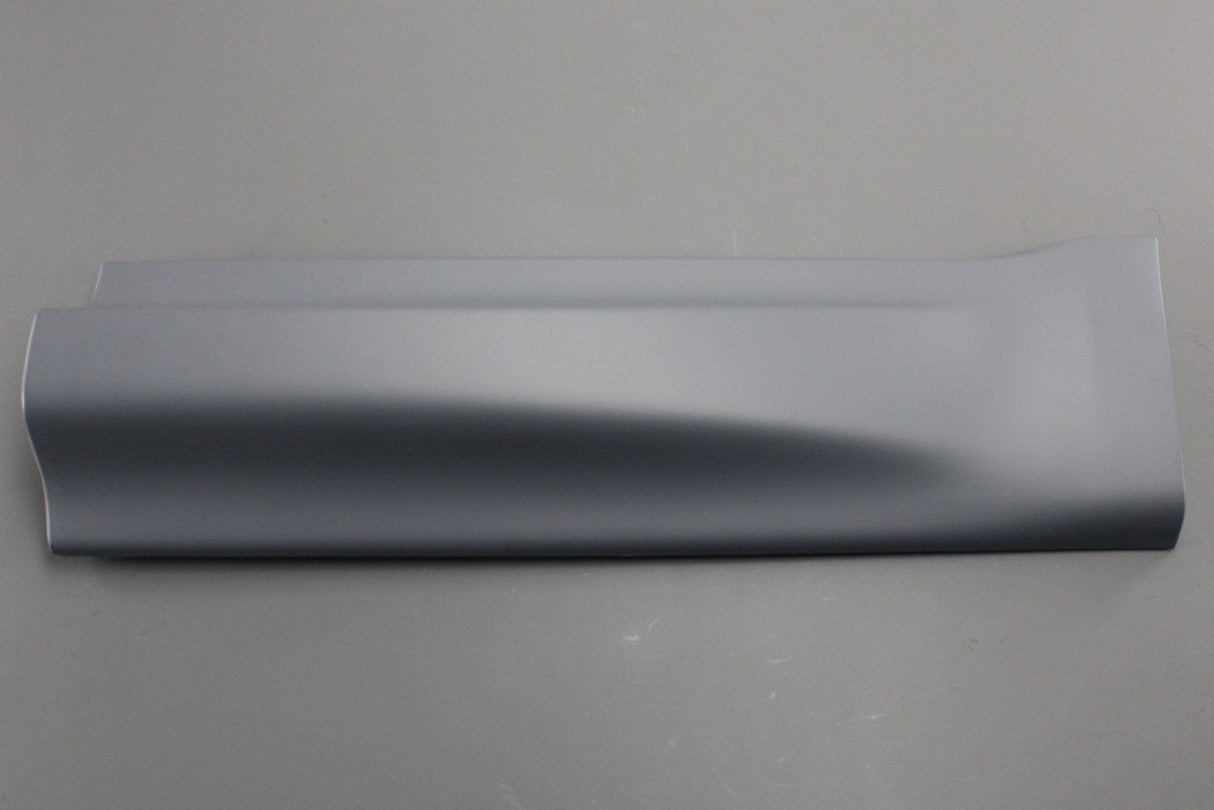 Range Rover Sport 2014-22 rear door moulding (left) LR125994