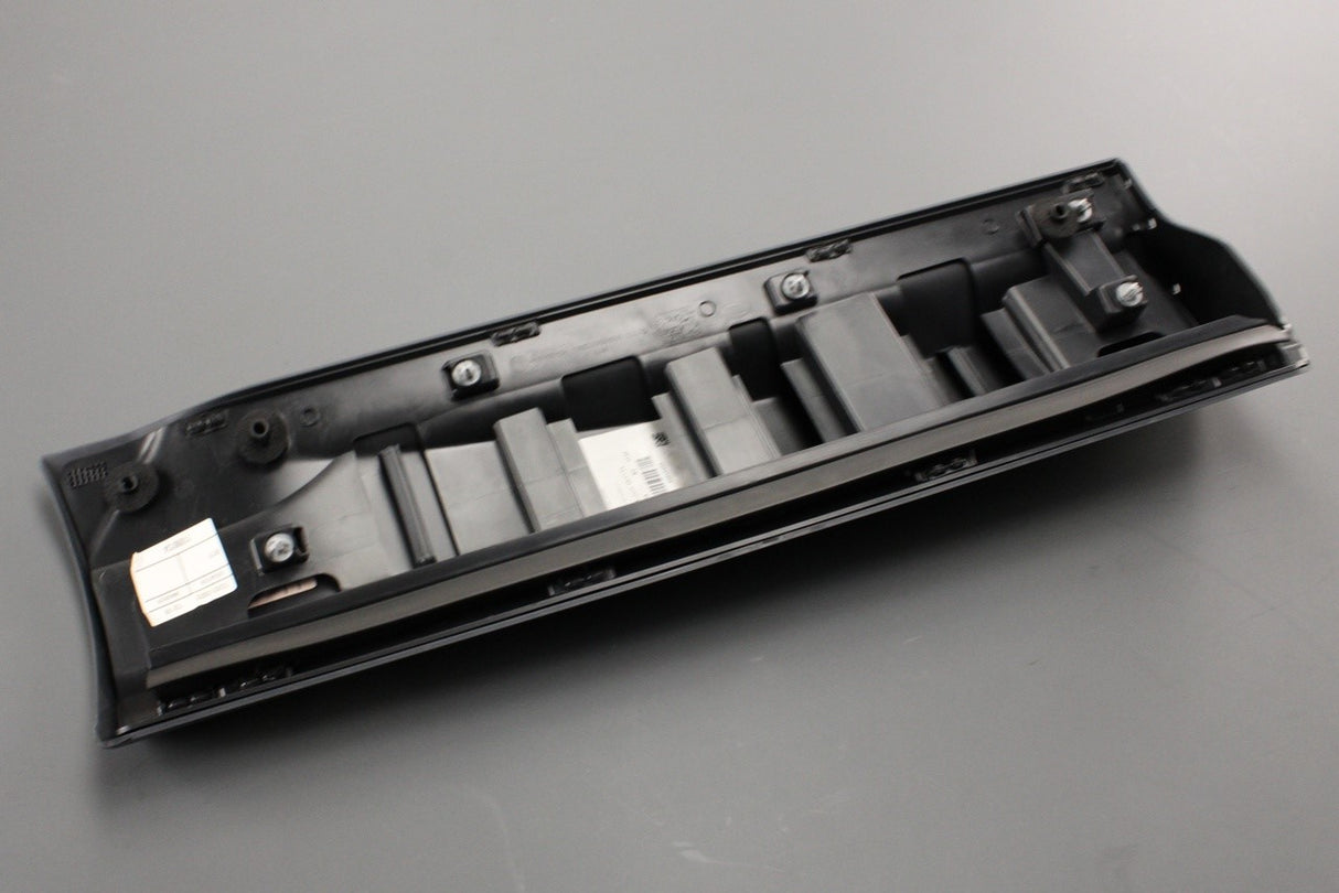 Range Rover Sport 2014-22 rear door moulding (left) LR125994