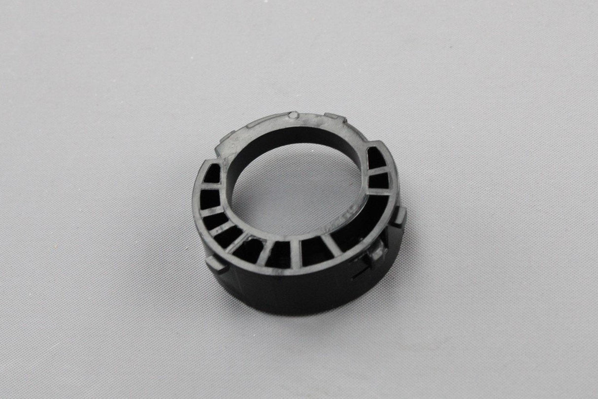 VW Audi Skoda SEAT fuel filler neck cap locking ring (diesel) 4H0201115A