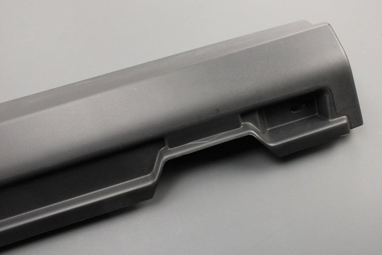 Range Rover Evoque 2012-18 door sill trim (left) LR027283