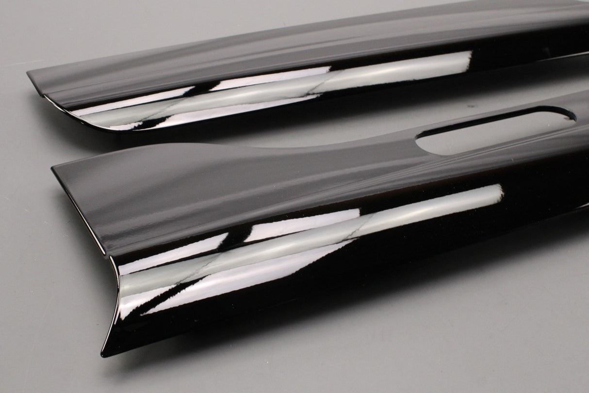 Land Rover Discovery 5 2017-on roof rail finishing trim VPLRR0166