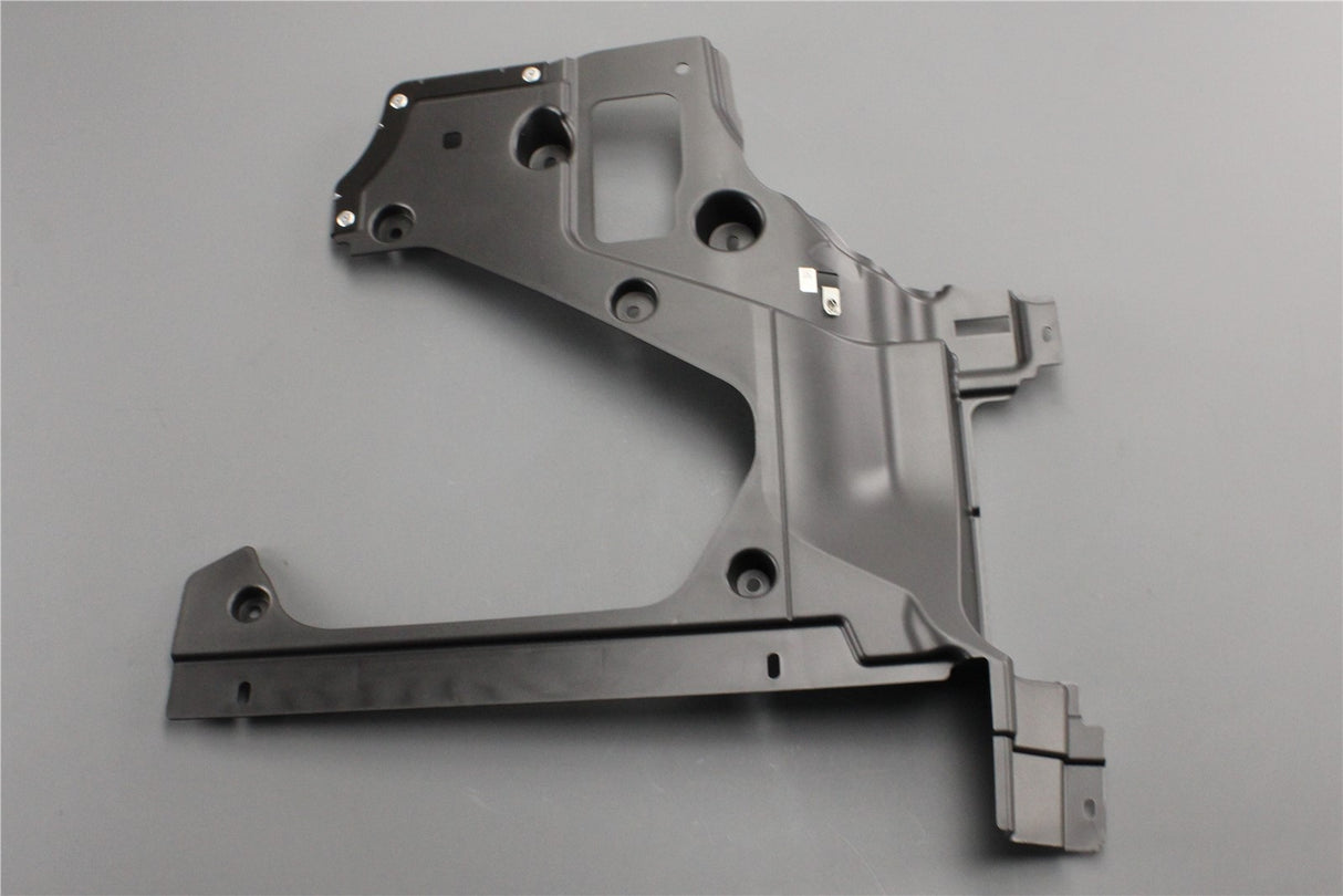 Range Rover Sport 2023-on rear heatshield bracket (right) LR179012