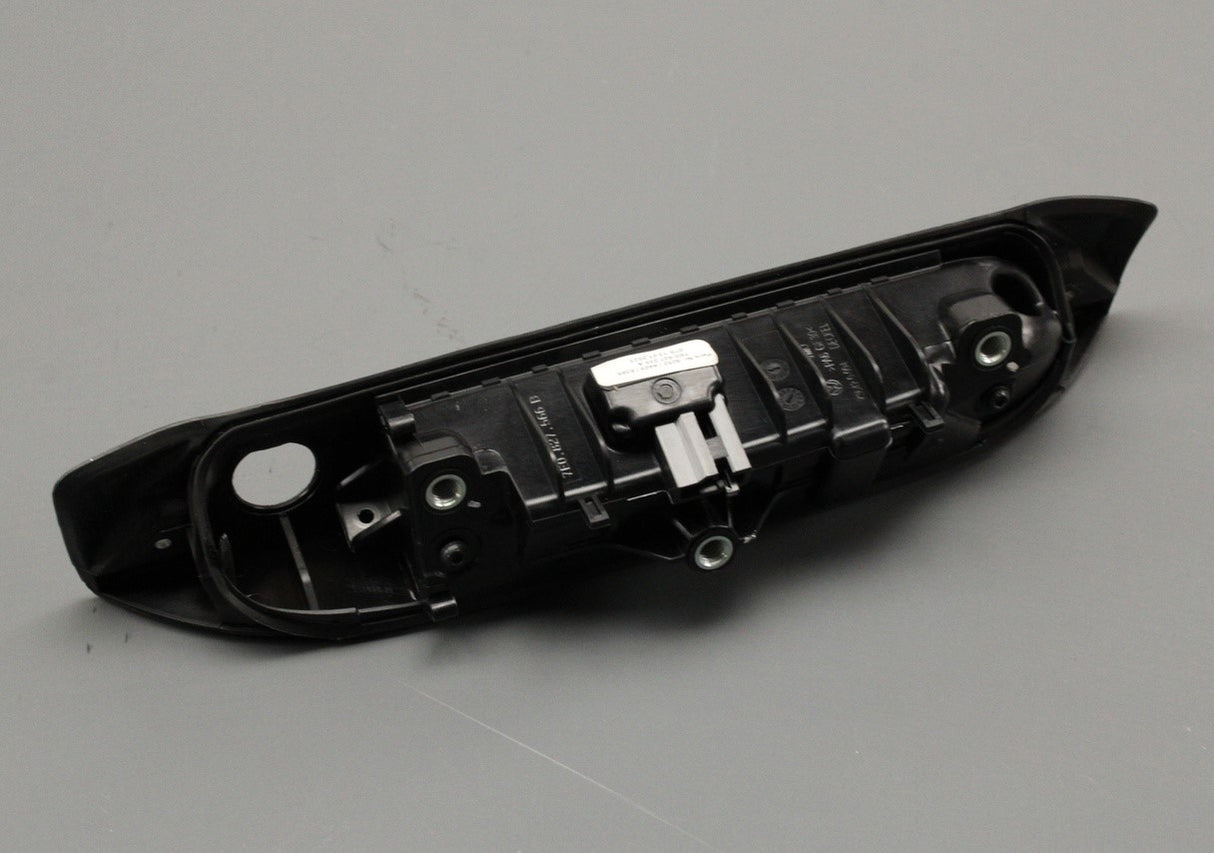 VW Transporter T6 T6.1 16-on tailgate push button boot handle 7E0927235A