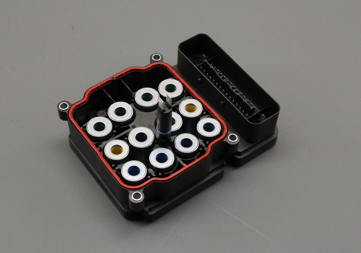 VW Transporter T5.1 2012-2015 ABS control unit 7E0907375L