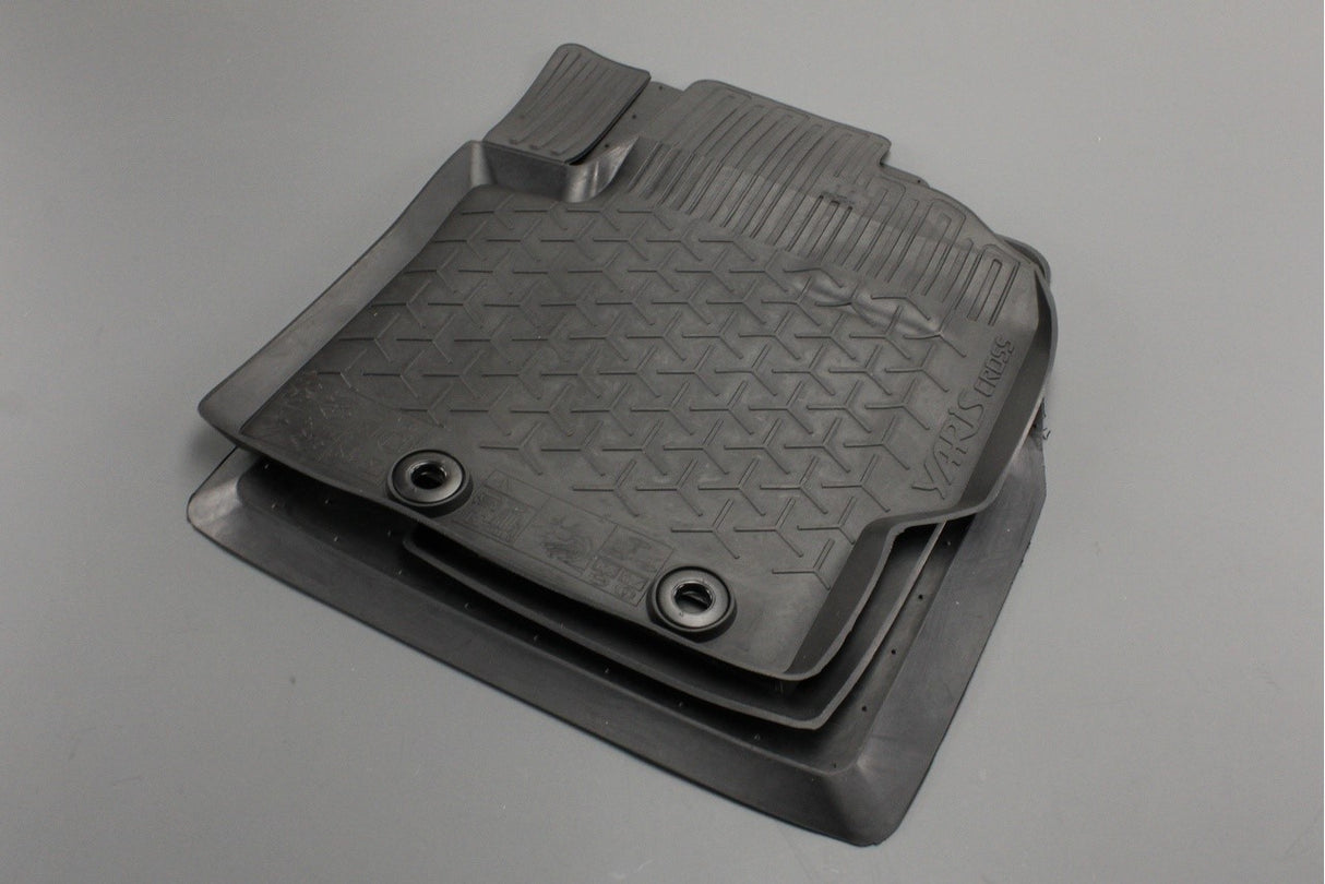 Toyota Yaris Cross RHD rubber floor mat set PW210-0D076