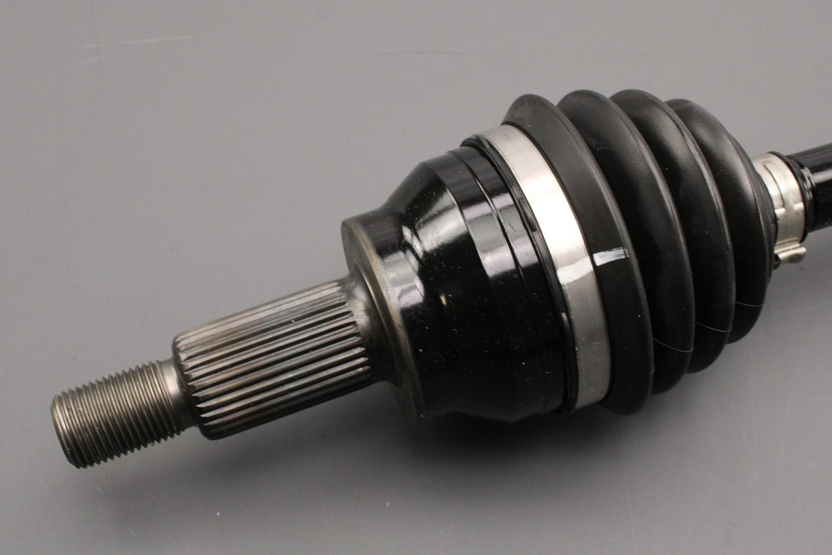 Range Rover Velar 2017-on drive shaft (front left) LR092740