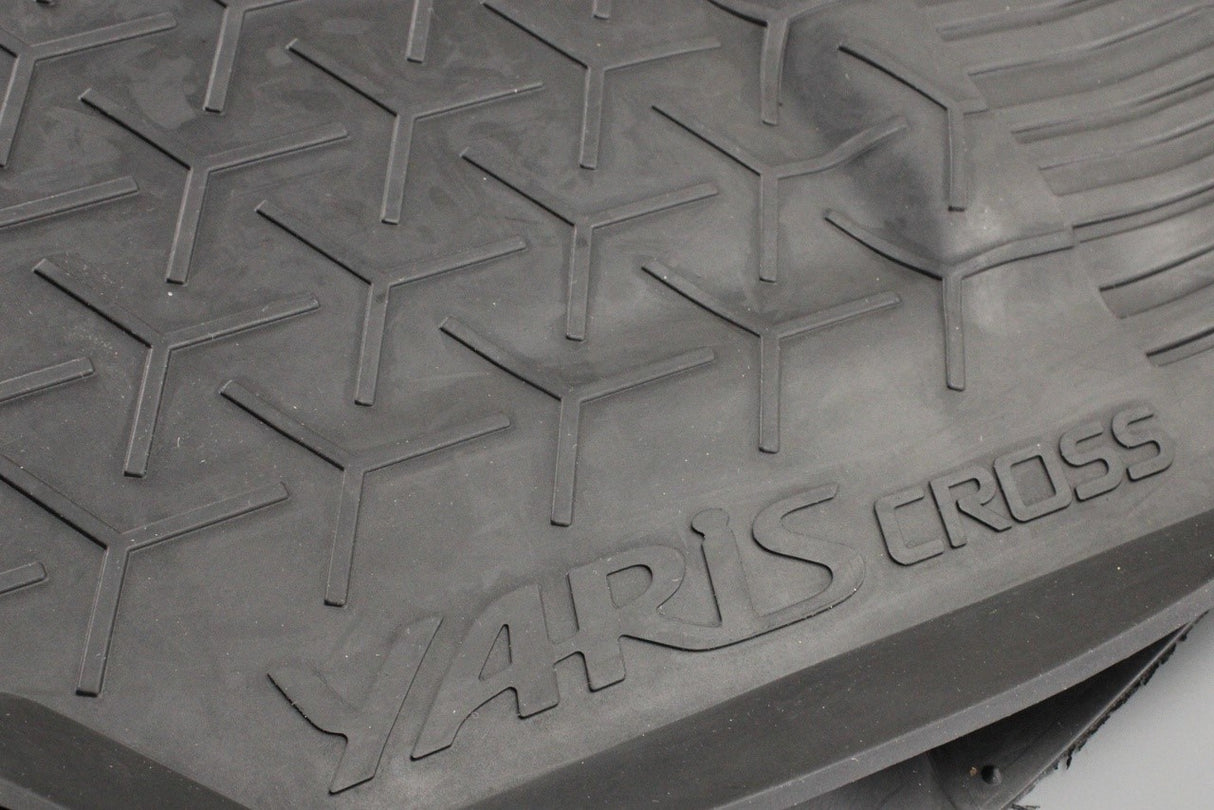 Toyota Yaris Cross RHD rubber floor mat set PW210-0D076