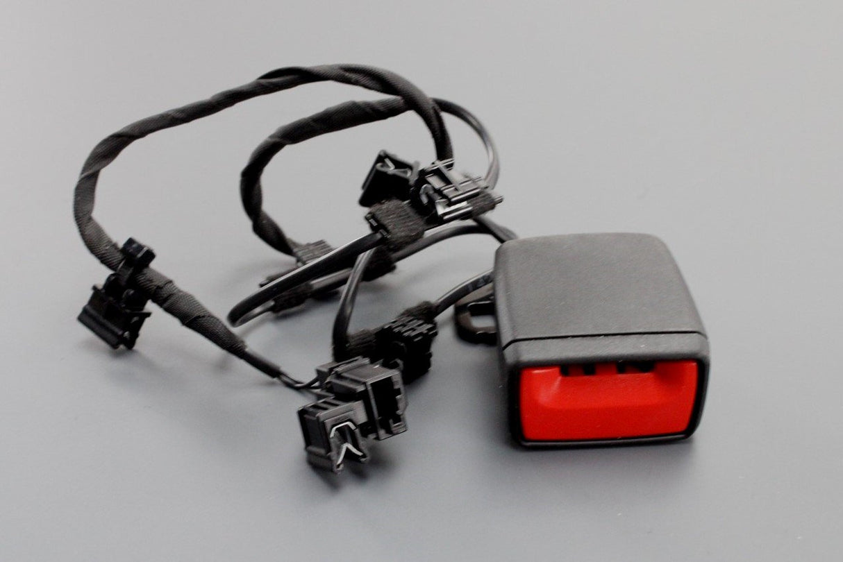 VW SEAT seat belt latch for 2 seat rear bench (left) 5NL858491A MNB