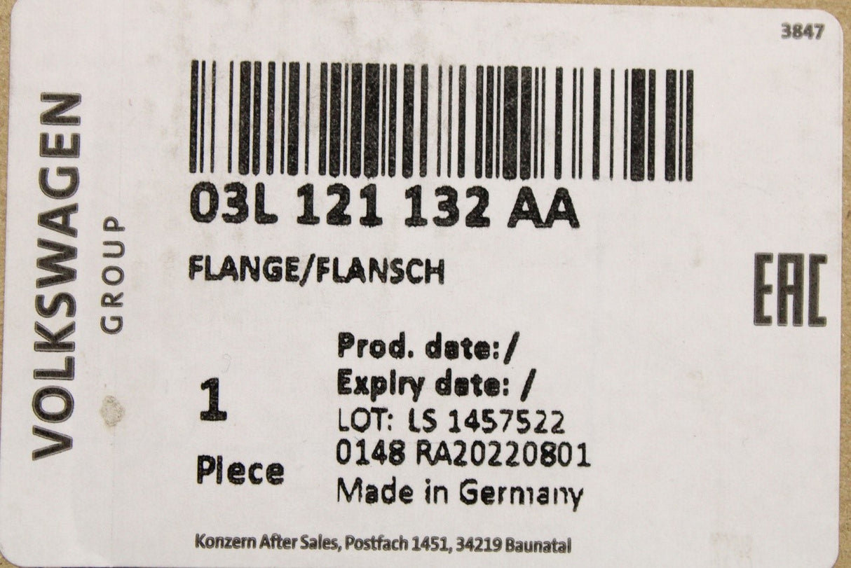 VW Golf Audi Skoda SEAT 2.0 coolant thermostat housing (TDI) 03L121132AA