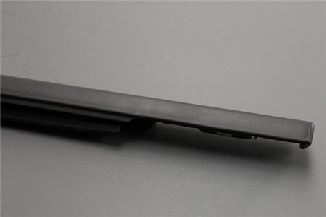 Jaguar E-Pace 2017-on outer window aperture seal (right) J9C12948