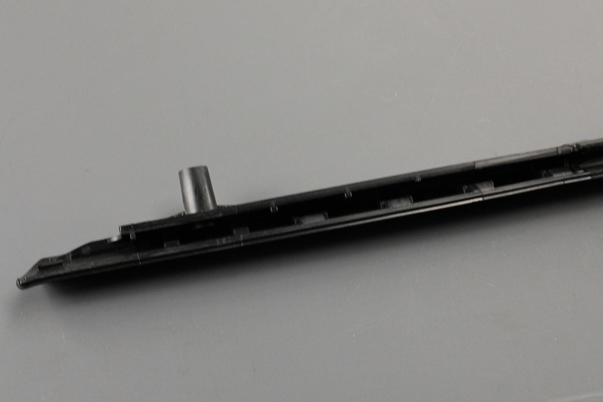 Jaguar E-Pace 2017-on outer window aperture seal (right) J9C12948