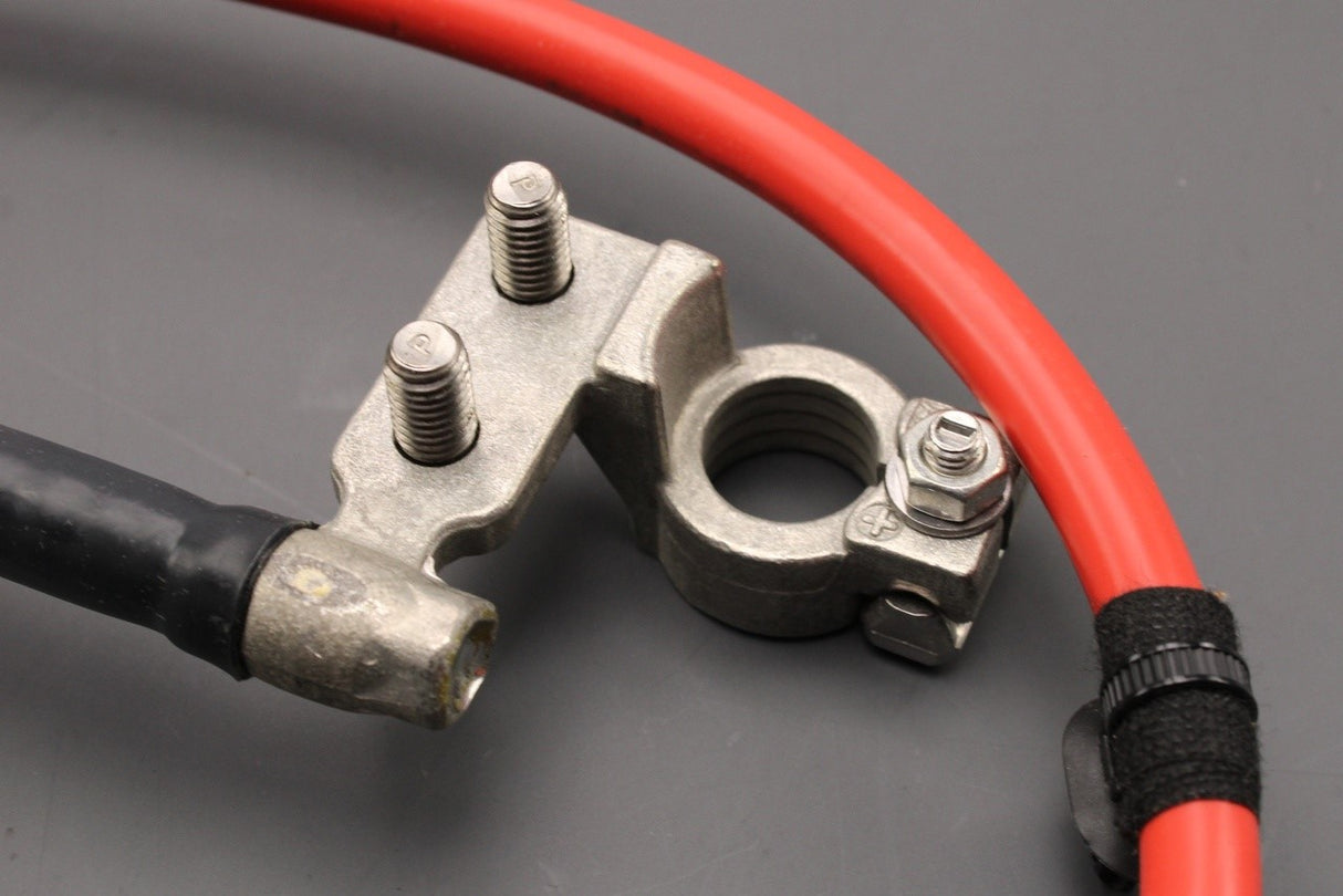 BMW MINI F56 F57 18-24 BEV positive battery cable with fuse 61125A760B8