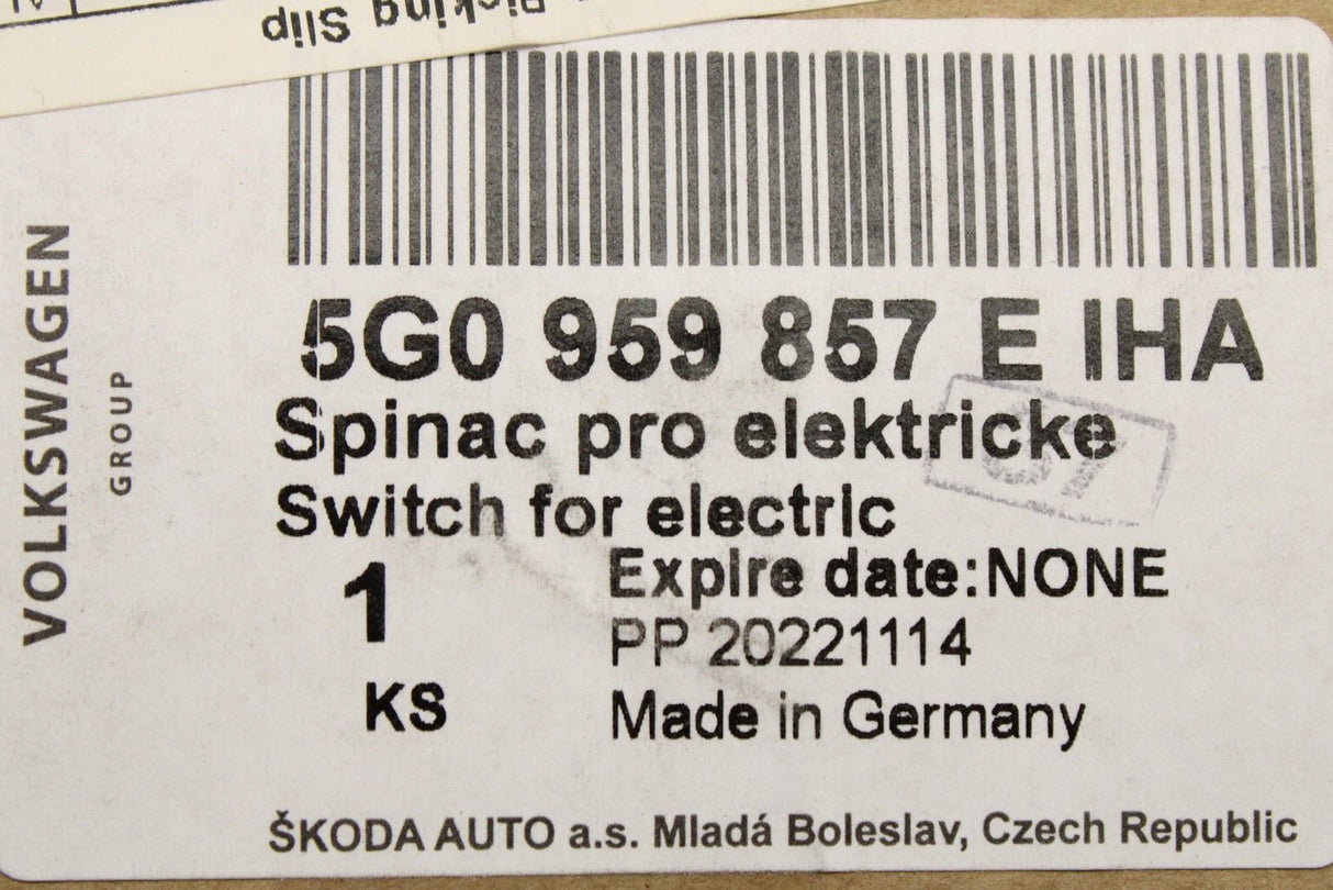 Skoda Karoq Kodiaq Superb 2015-on window switches (right) 5G0959857E IHA