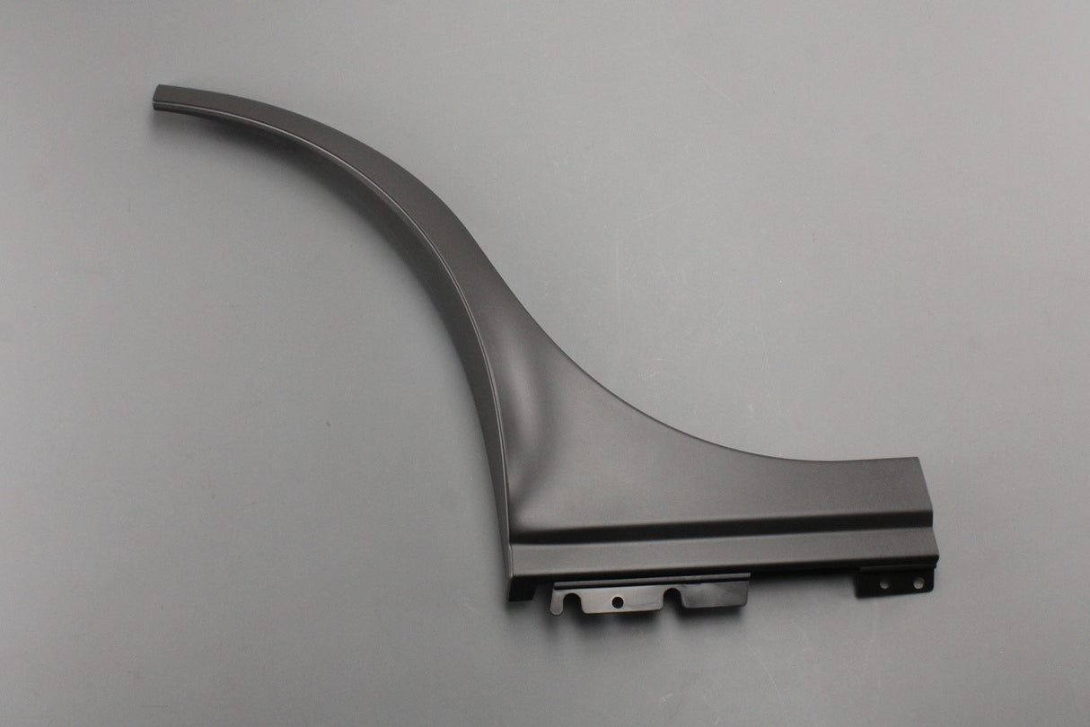 Range Rover 2022-on rear wheel arch  trim (left) LR182596