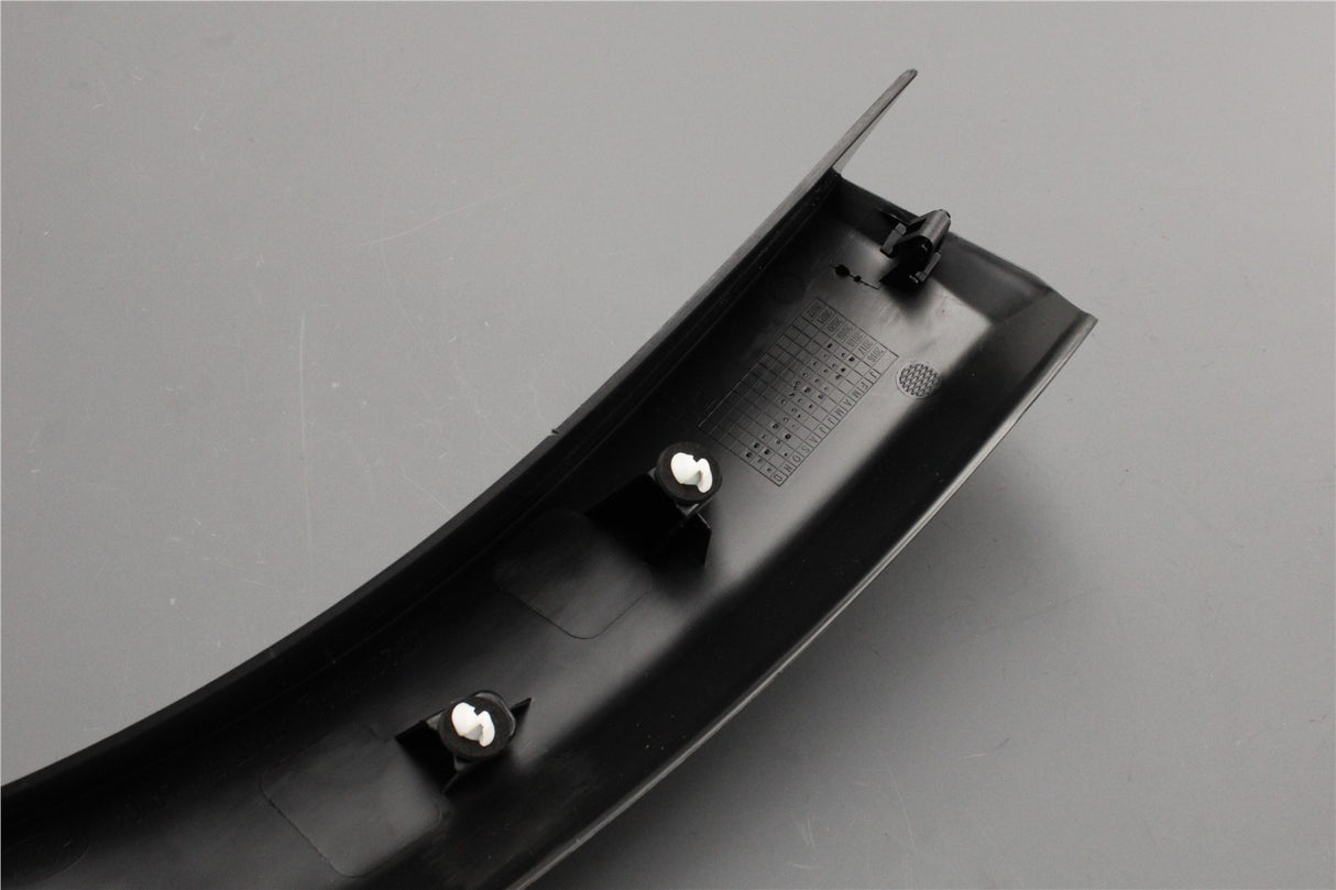 Range Rover Velar 2017-on rear wheel arch trim (right) LR106655