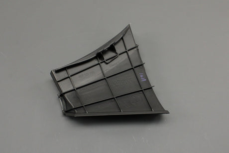 Skoda Kamiq Scala 2019-on front bumper air guide (left) 657121763