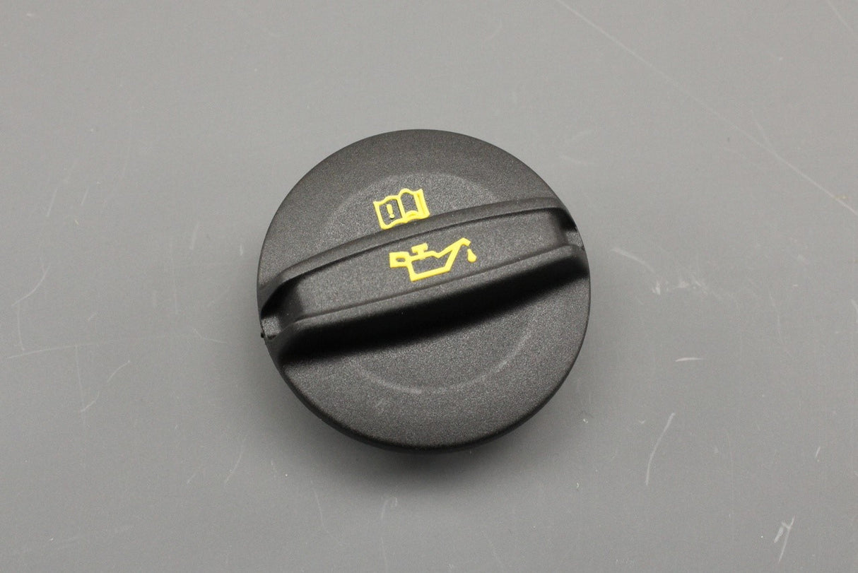 VW Audi Skoda SEAT 1.8 2.0 TDI TSI TFSI engine oil filler cap 06K103485D