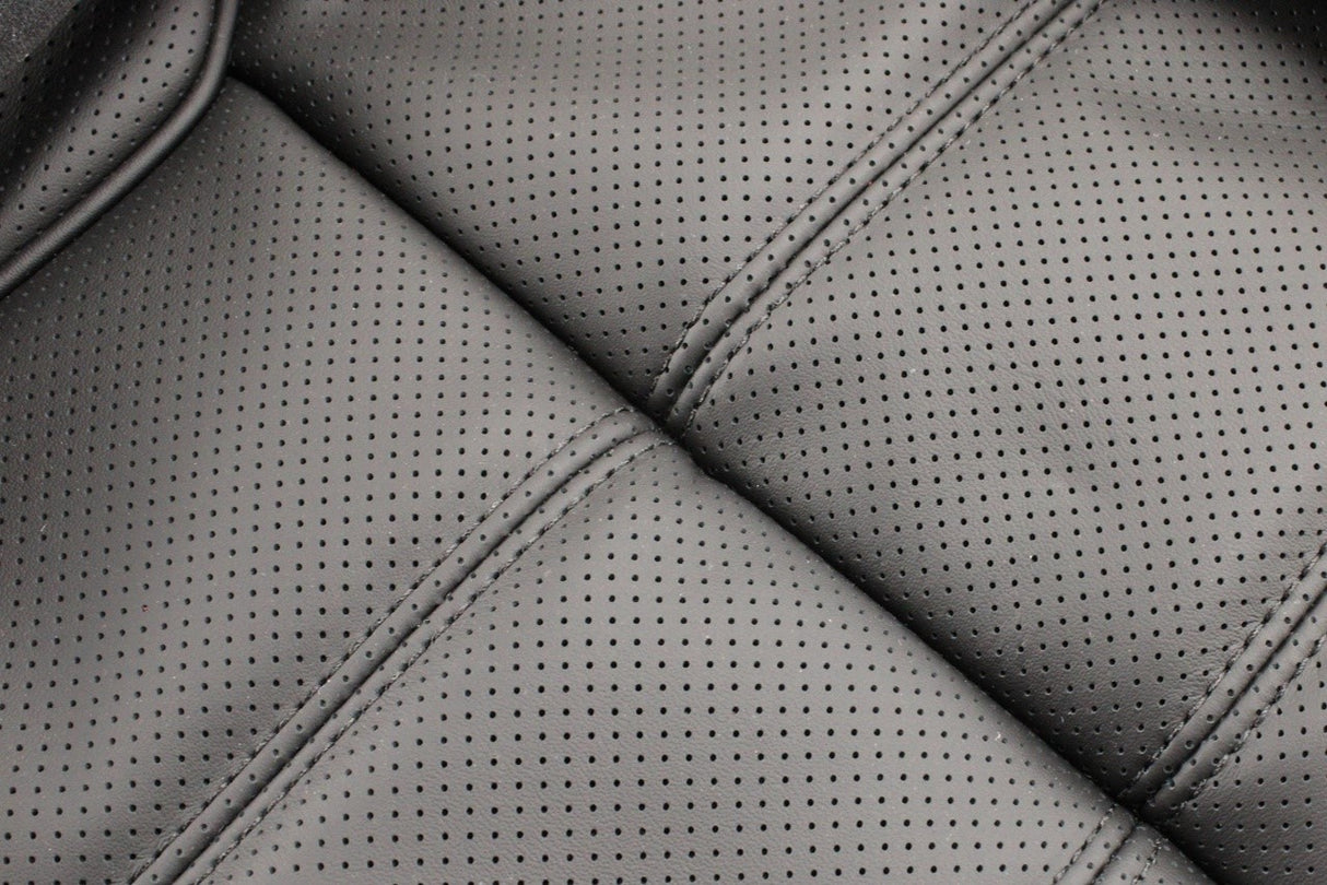 Range Rover Sport 2014-22 rear seat backrest cover (left) LR067793