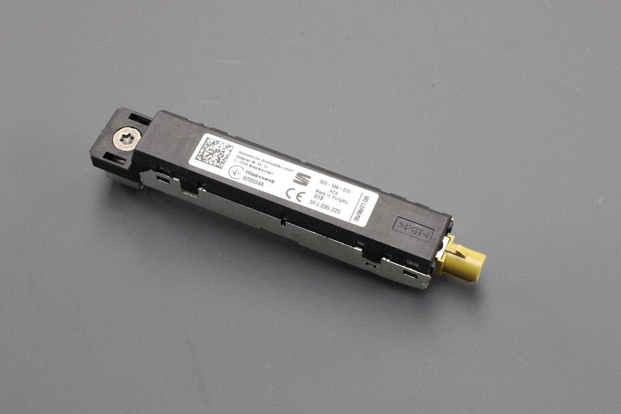 SEAT Tarraco 2019-on AM/FM aerial amplifier (right side) 5FJ035225