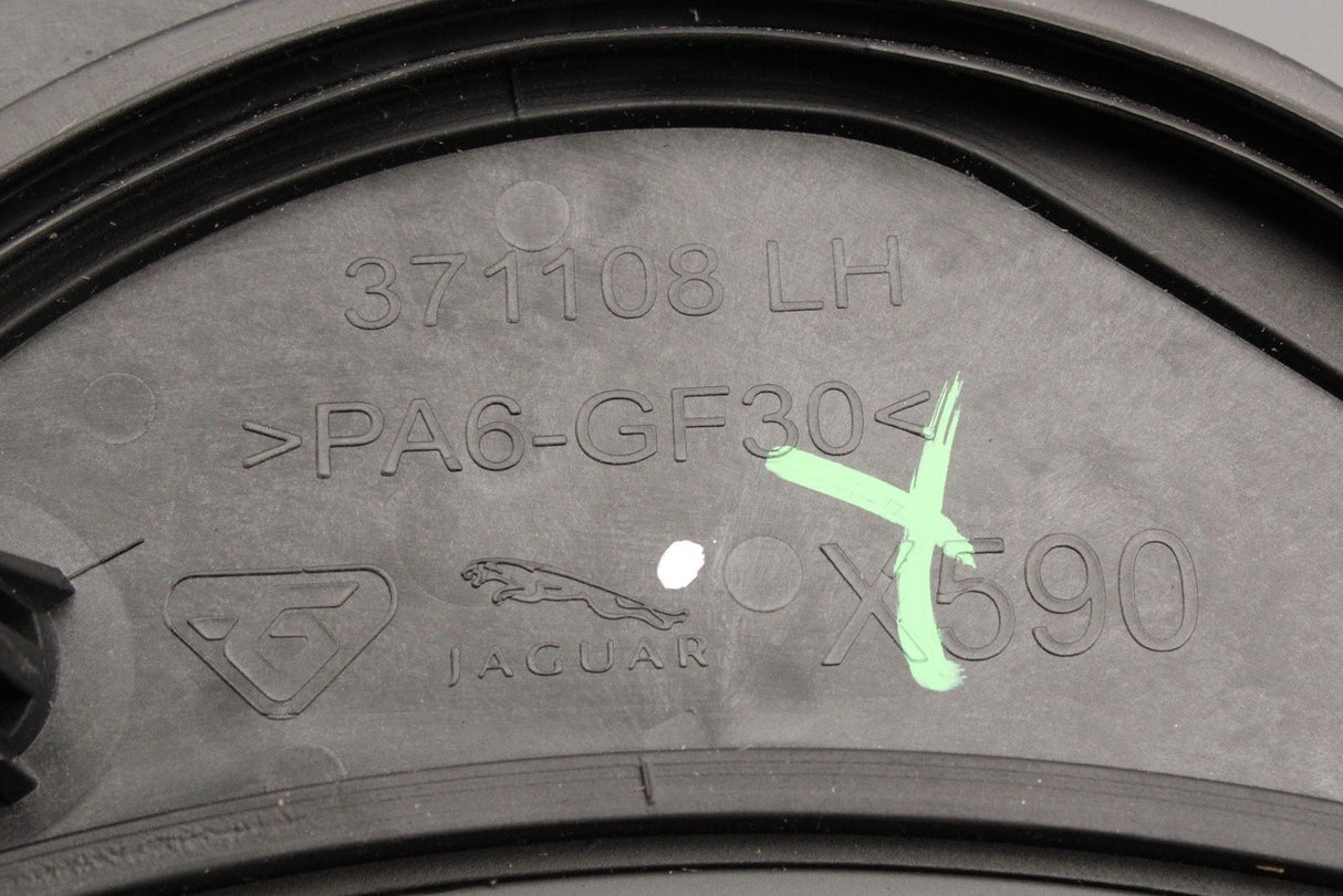 Jaguar I-Pace 2018-2025 door quarter glass window (rear left) T4K9933