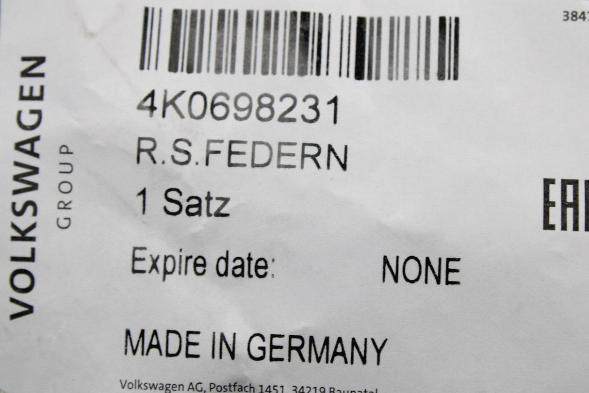 Audi A4 A5 A6 A7 Q5 2016-on brake pad retaining springs (rear) 4K0698231