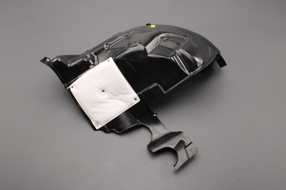 Range Rover Evoque 2012-2018 arch lining (front right) LR069695