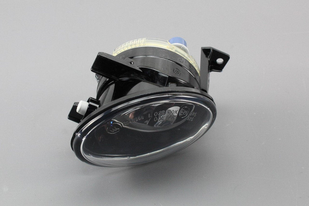 VW Touareg 2011-14 Front left halogen cornering fog light 7P6941699E
