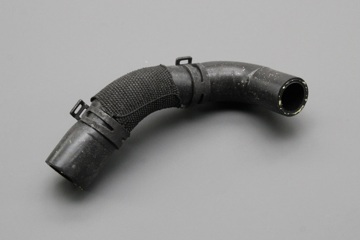 Audi A4 10-on A5 12-on A6 Q5 2.0 TDI EGR cooler coolant hose 04L122157BE