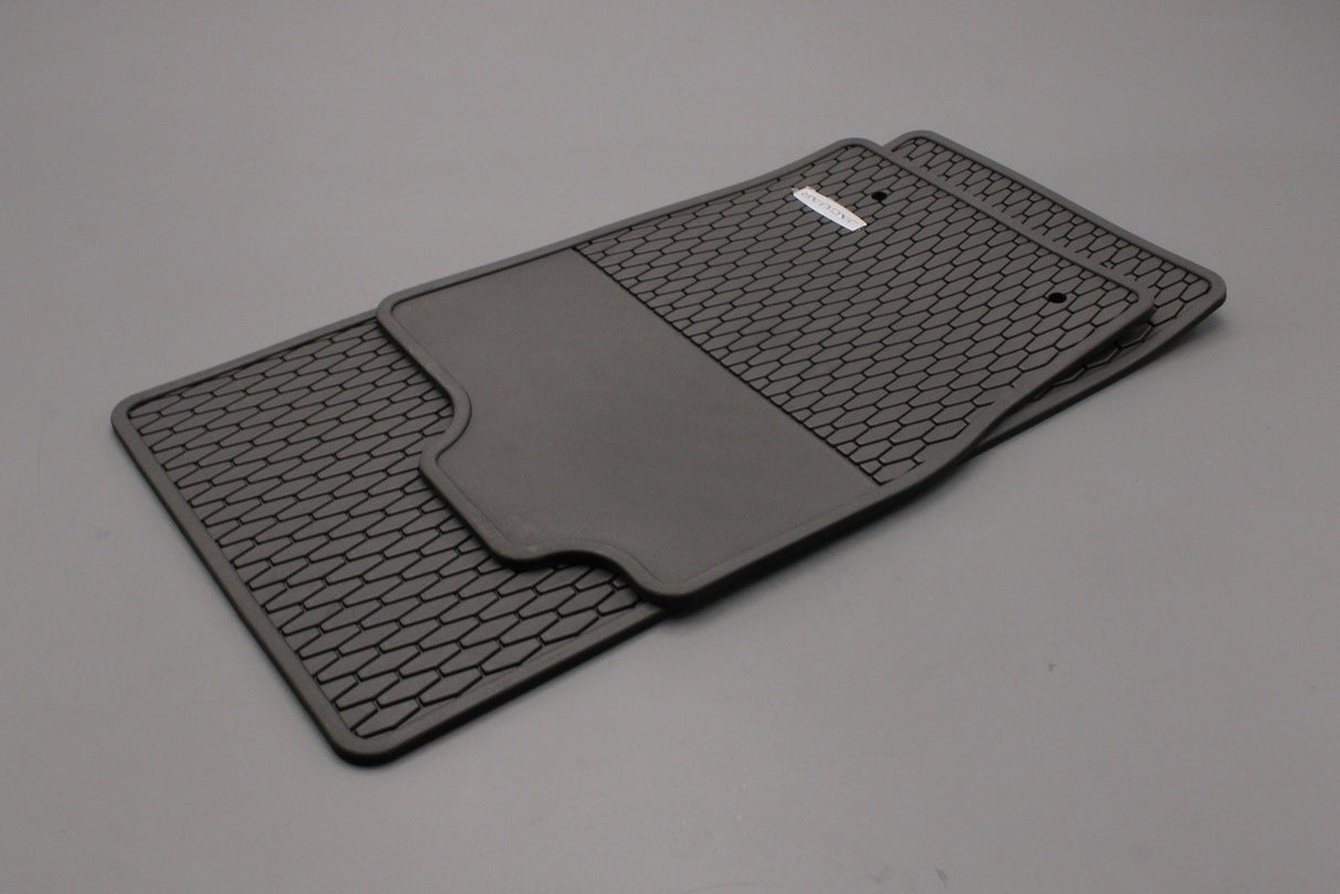 Jaguar F-Type 2014-2016 rubber floor mats T2R5508