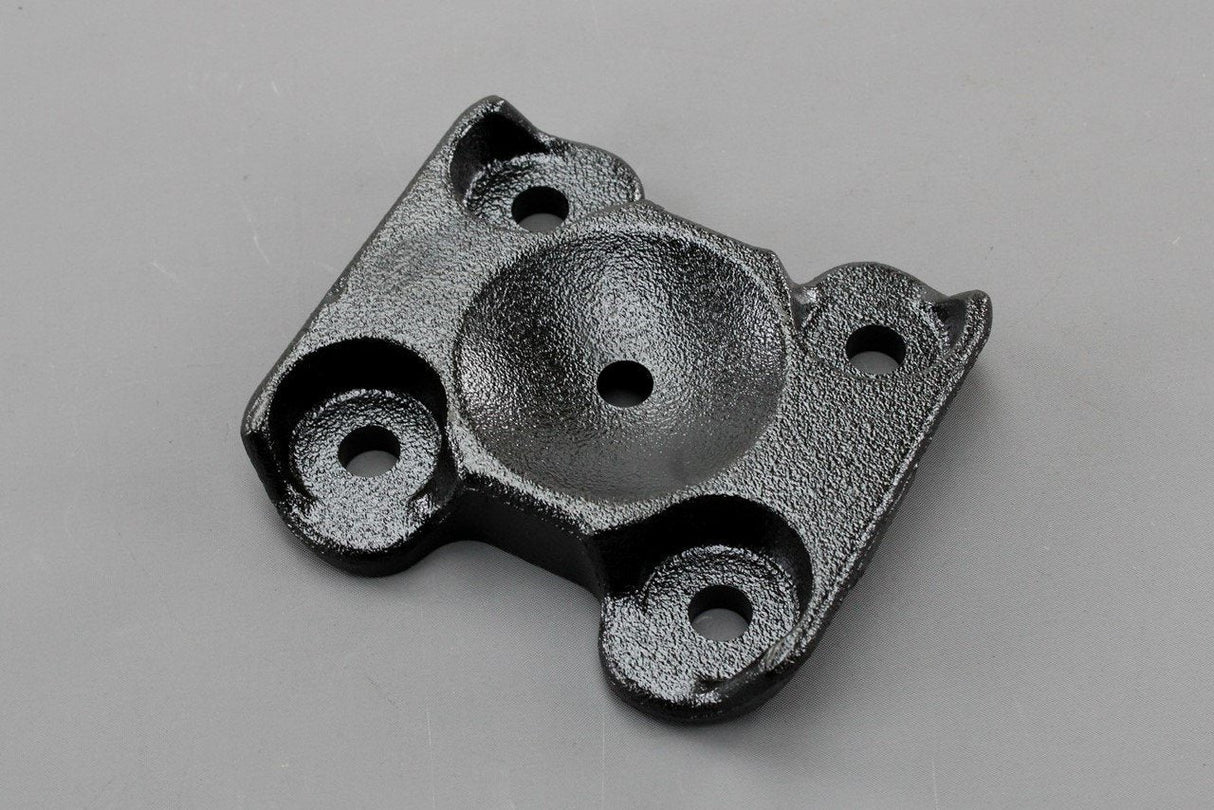 VW Caddy 2K 2004-20 leaf spring U-bolt mount plate x1 2K0599175A