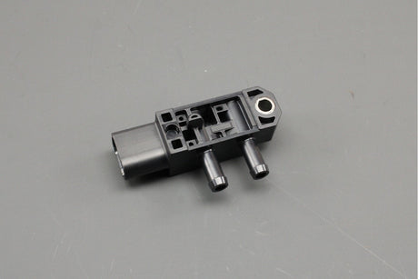 VW Tiguan Arteon Passat 2.0 BiTDI pressure difference sensor 03N906051C