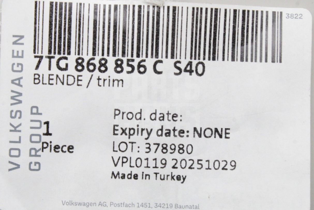 VW Transporter 2025-on seat belt guide trim (rear right) 7TG868856C S40