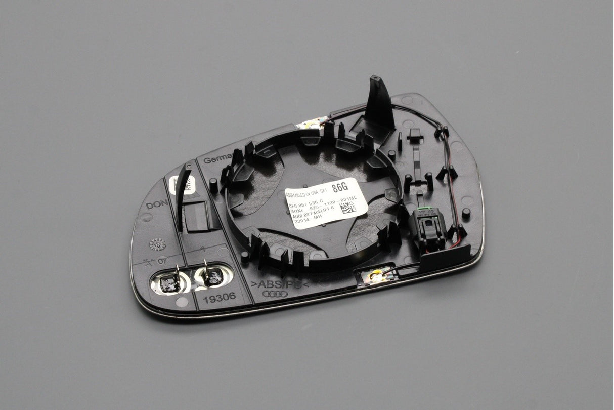 Audi A3 S3 RS3 8P A4 S4 RS4 A5 S5 wing mirror glass (right) 8F0857536G