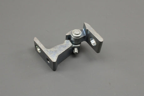 VW Crafter 17-on Audi A6 RS6 11-18 door hinge (right lower) 4G0831402A