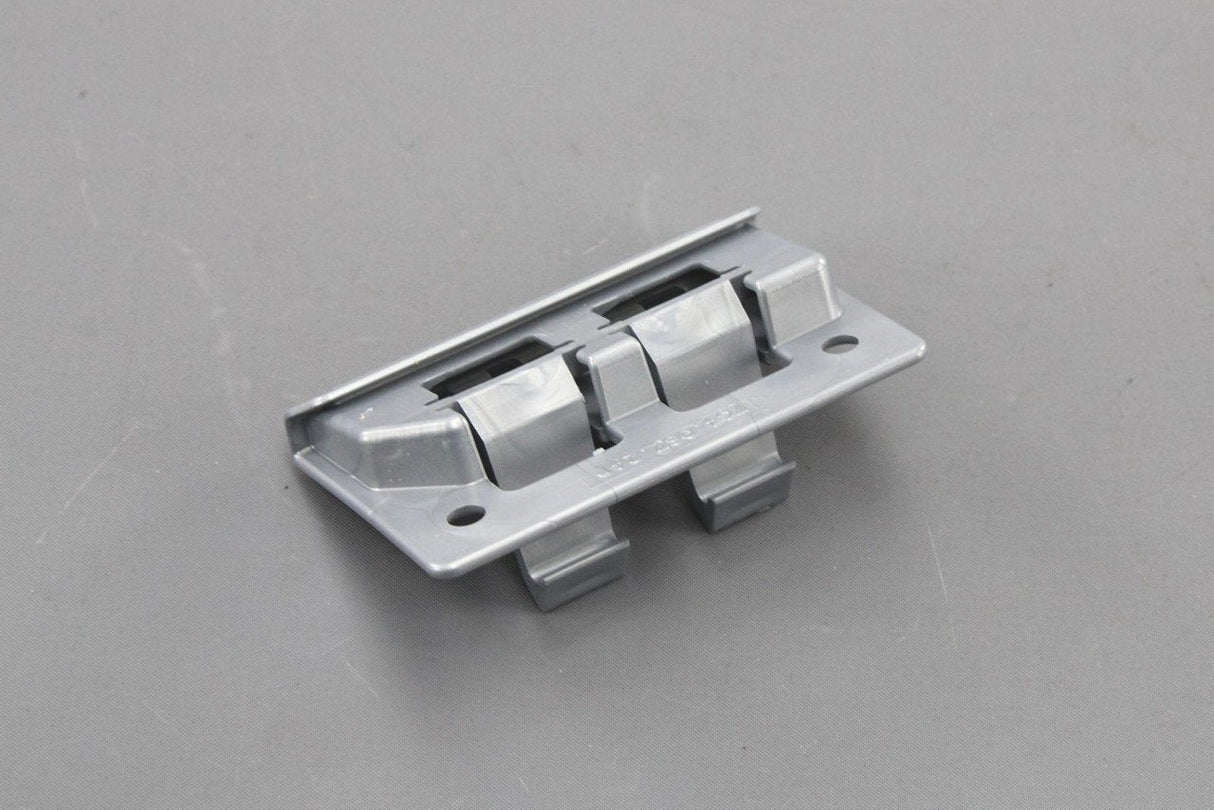 VW Grand California 17- Upper cabinet lower catch 7C4067241