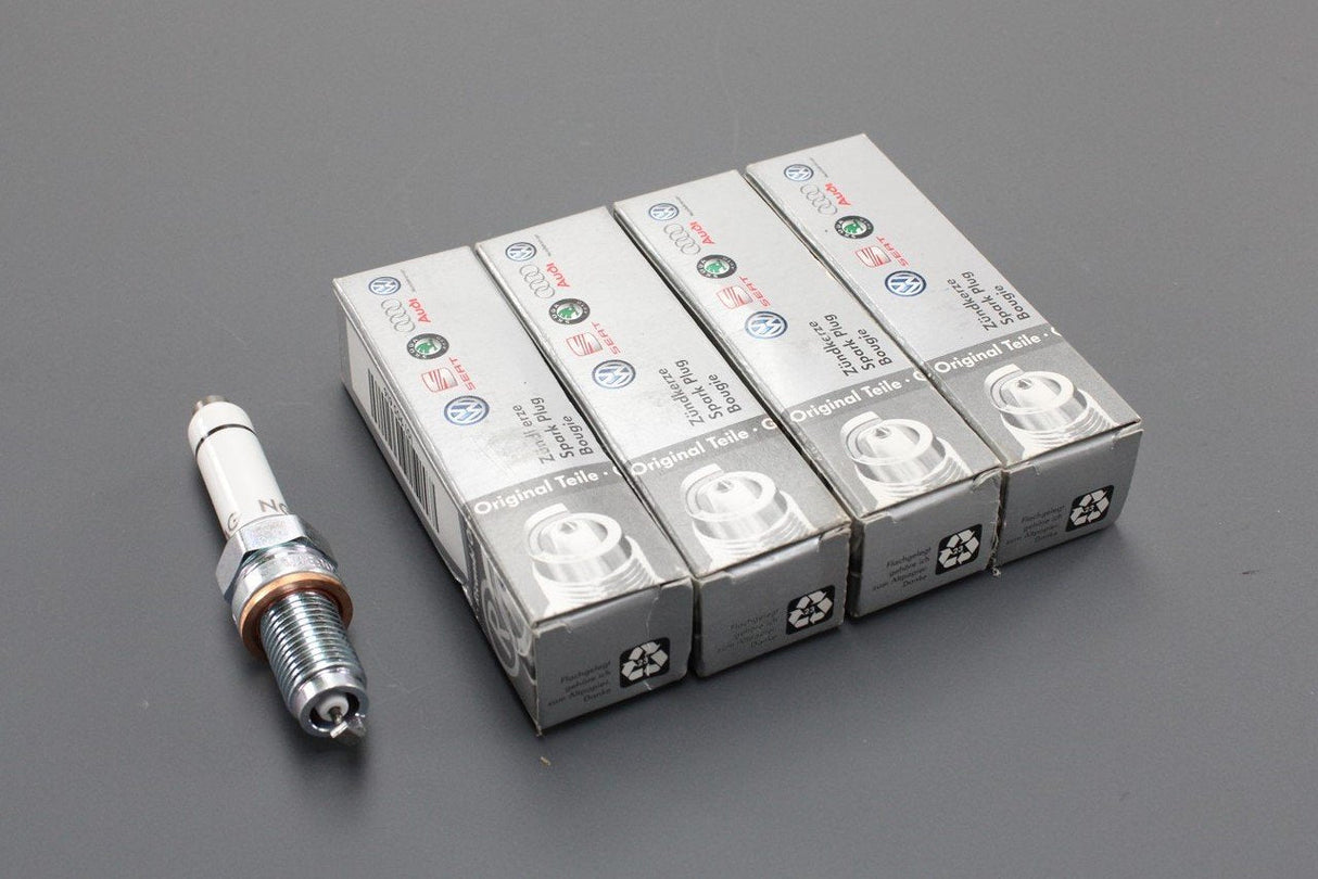 VW Audi Skoda SEAT 1.0 1.4 TSI longlife spark plugs (x4) 04E905602