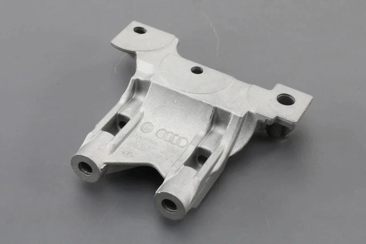 VW Transporter T5 03-10 lower front engine support for 2.5TDI 070199343A