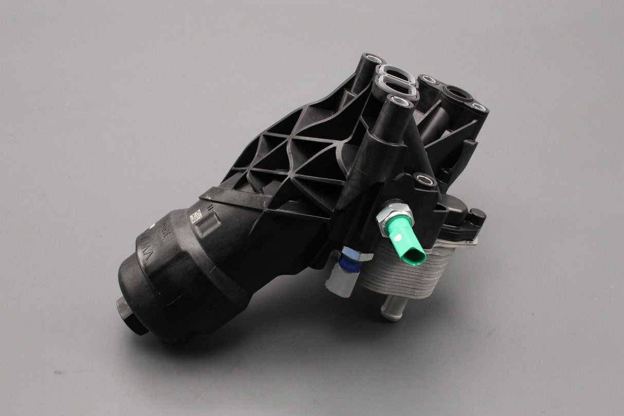 Audi Q5 2013-2017 A6 2015-2018 2.0 TDI oil filter housing 03N115389S