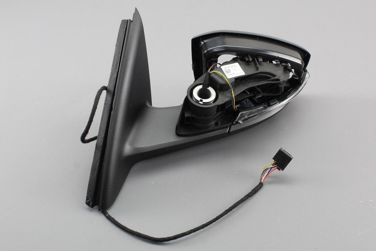 Skoda Octavia 2014- exterior door mirror housing (left) 5E2857507N