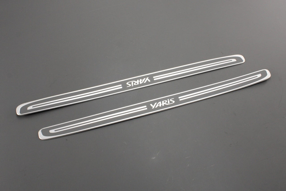 Toyota Yaris door sill scuff plates (3door) PZ438-B118A-00