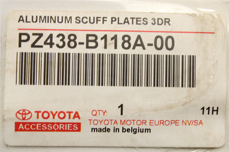 Toyota Yaris door sill scuff plates (3door) PZ438-B118A-00