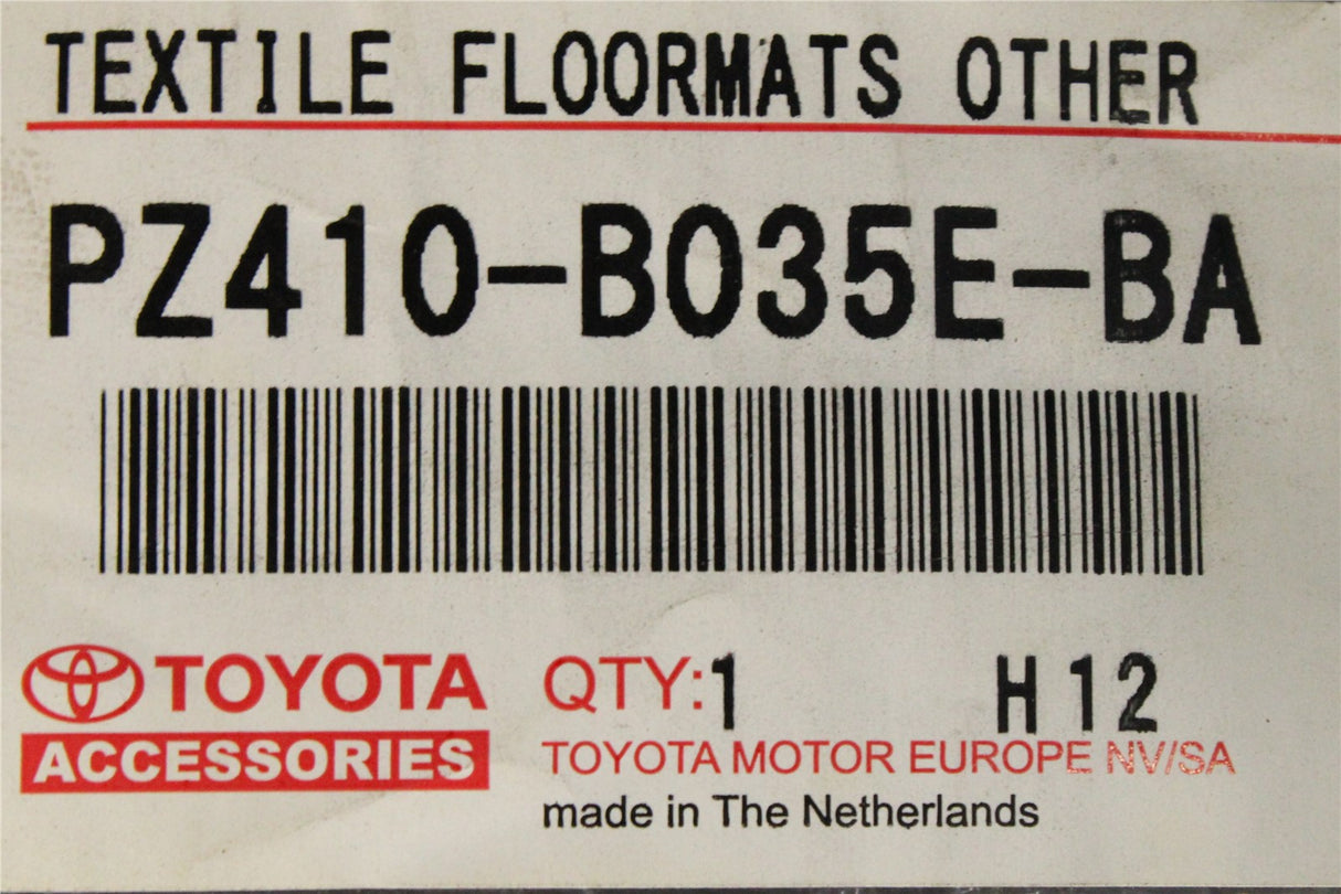 Toyota Yaris RHD carpet floor mats PZ410-B035E-BA