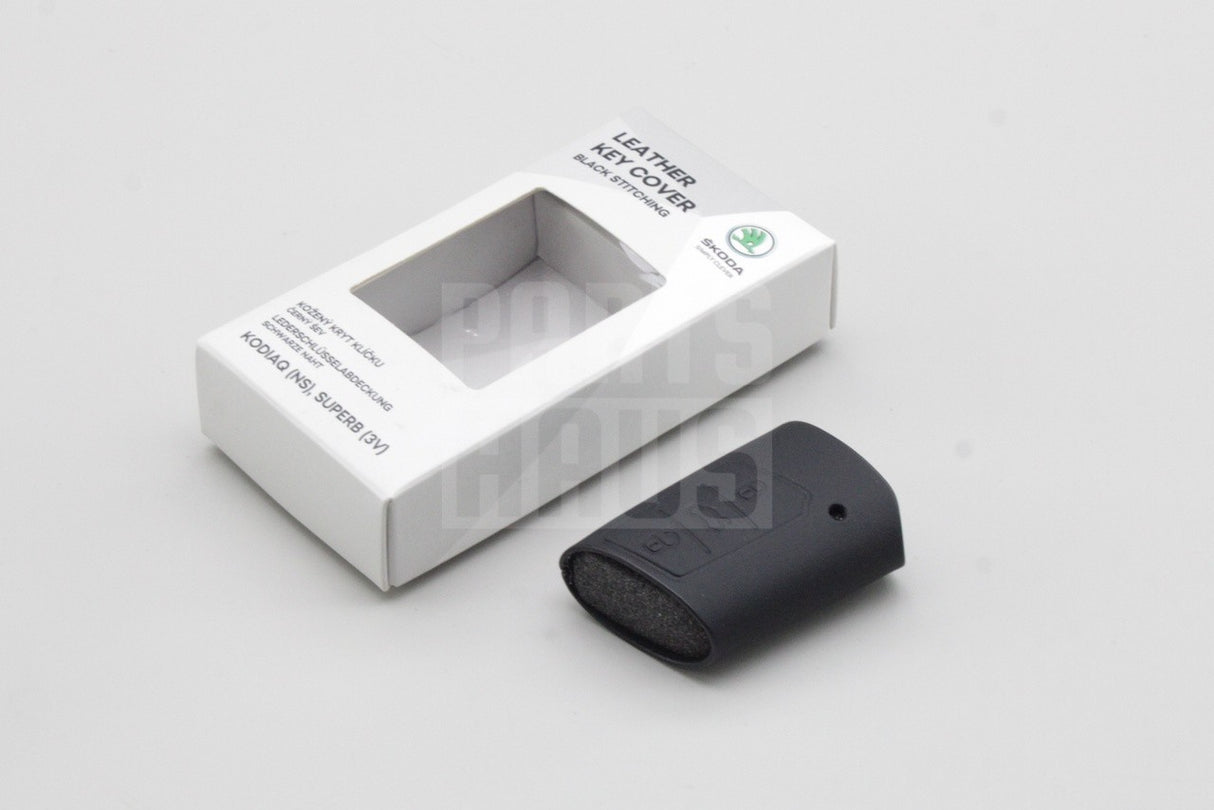 Skoda Kodiaq Superb 2015-2024 leatherette key cover (black) 3V0087012B