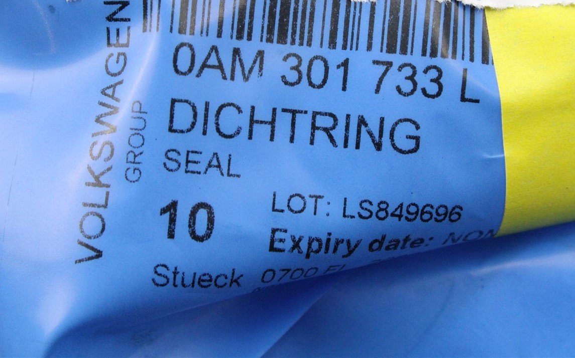 VW Audi Skoda SEAT DSG gearbox inner shaft oil seal 20.5x28x7 0AM301733L