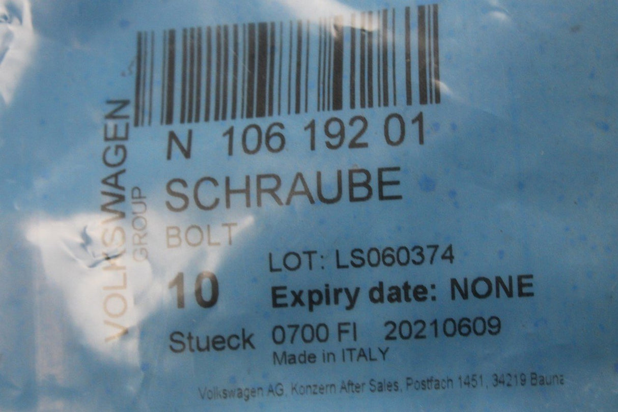 VW Audi Skoda SEAT spline socket head bolt M6x15 (x1) N10619201