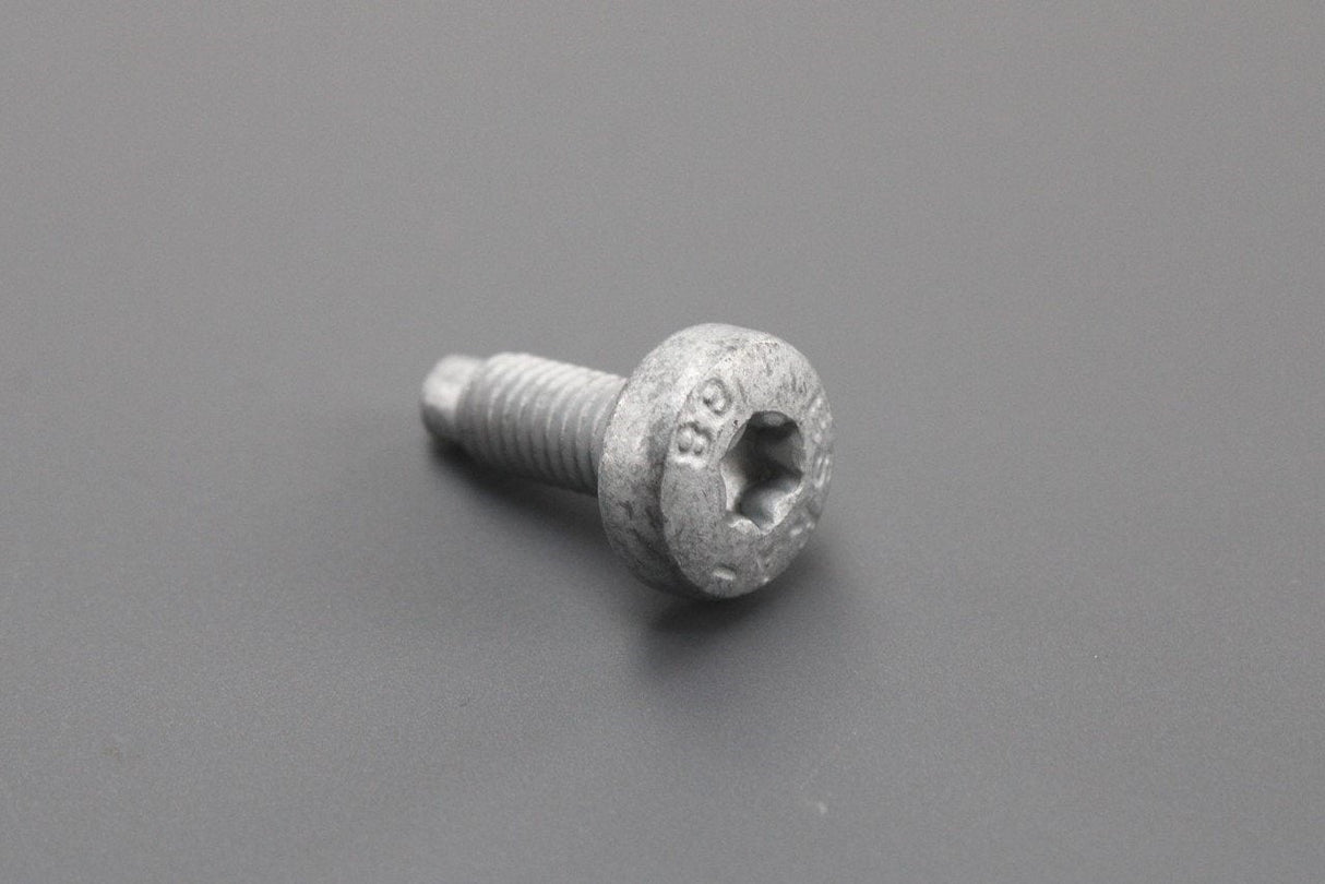 VW Audi Skoda SEAT torx socket head bolt M6xM18 (x1) N91191401