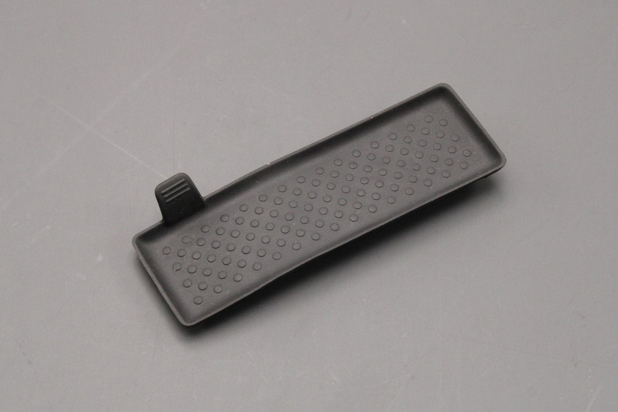 VW Arteon 17-on Passat B8 centre console storage insert 3G0863135 82V